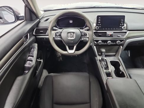 Used 2019 Honda Accord LX image 10