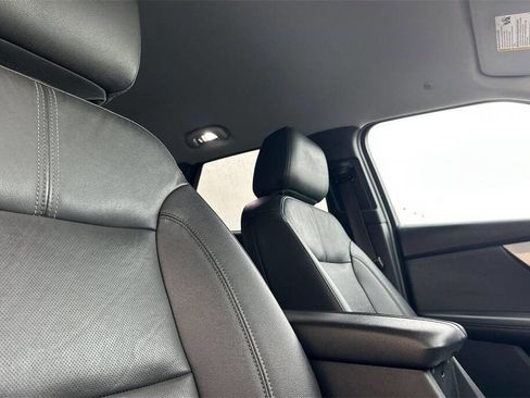 Used 2021 Chevrolet Blazer LT w/ Sound & Technology Package image 18