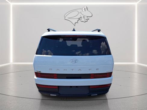Certified 2025 Hyundai Santa Fe SEL FWD image 4