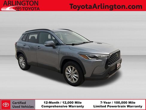 Used 2022 Toyota Corolla Cross LE FWD image 1
