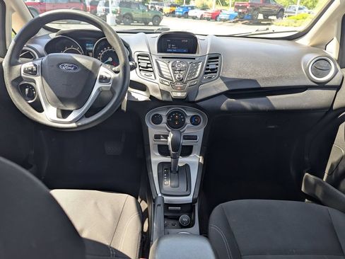 Used 2018 Ford Fiesta SE FWD image 21