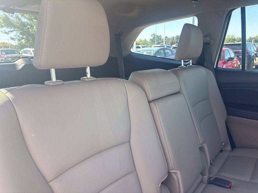 Certified 2018 Honda Pilot EX-L image 32