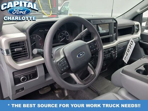 New 2025 Ford F550 4x4 Crew Cab Super Duty image 13