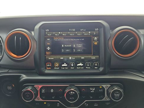 Used 2022 Jeep Gladiator Mojave w/ LED Lighting Group image 21