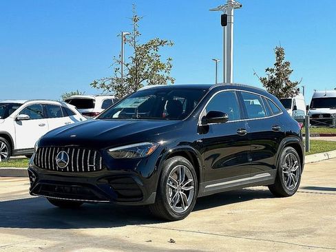 Certified 2025 Mercedes-Benz GLA 35 AMG 4MATIC image 4