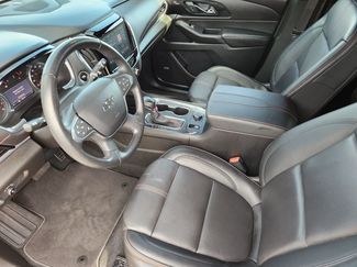 Used 2022 Chevrolet Traverse RS FWD video 2