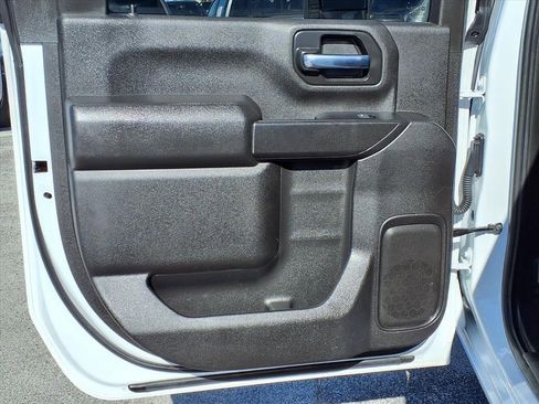 Used 2024 GMC Sierra 2500 Pro w/ Convenience Package image 21