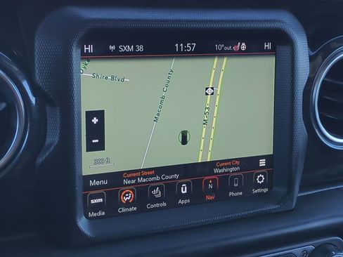 Used 2021 Jeep Wrangler Unlimited Sahara image 29