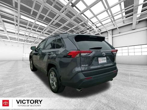 Certified 2025 Toyota RAV4 XLE image 5