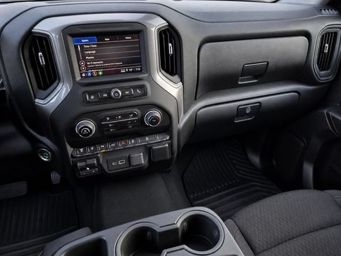 Certified 2024 Chevrolet Silverado 2500 Custom w/ Custom Value Package AWD/4WD image 38