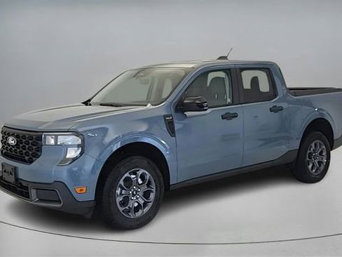 New 2025 Ford Maverick XLT w/ XLT Luxury Package image 3