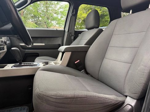 Used 2012 Ford Escape XLT FWD image 12