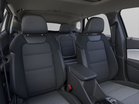 New 2026 Chevrolet Trax LT w/ Sunroof Package FWD image 16