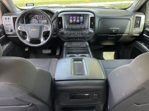 Used 2018 Chevrolet Silverado 1500 LT w/ Texas Edition RWD image 10