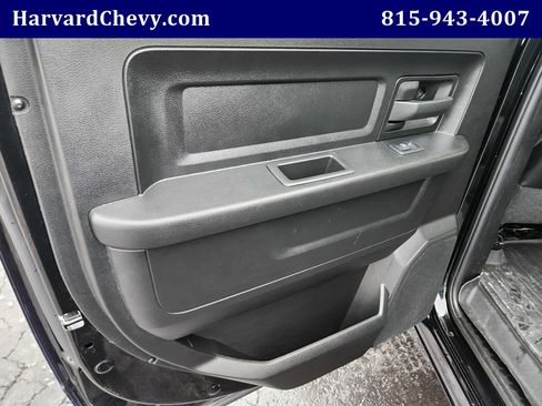 Used 2024 RAM 3500 Tradesman w/ Chrome Appearance Group image 33