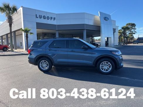 New 2026 Ford Explorer Active w/ Active Comfort Package image 2