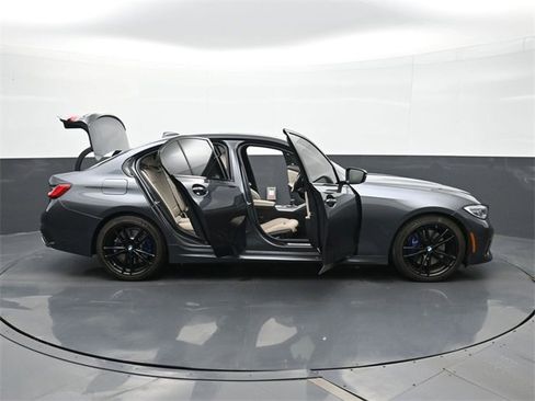 Used 2020 BMW M340i w/ Premium Package image 31