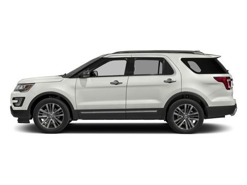 Used 2017 Ford Explorer Platinum AWD/4WD image 3