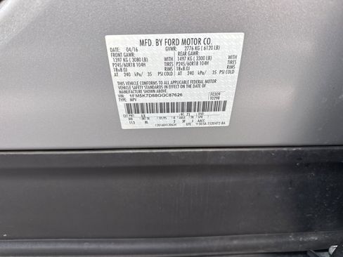 Used 2016 Ford Explorer XLT image 10