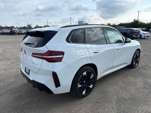 Used 2025 BMW X3 xDrive30i w/ Premium Package AWD/4WD image 3