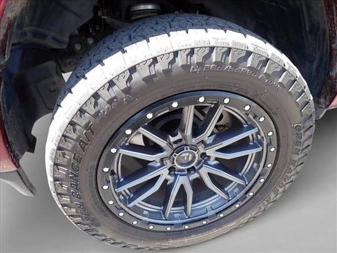 Used 2024 RAM 1500 Limited AWD/4WD image 7