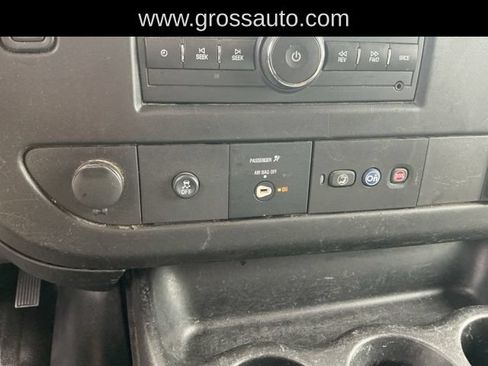 Used 2016 Chevrolet Express 3500 Extended RWD image 20