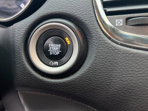 Used 2020 Dodge Durango GT image 25