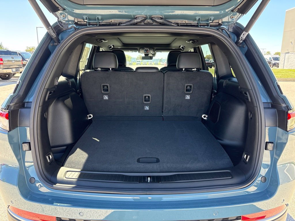 New 2027 Jeep Grand Cherokee Limited AWD/4WD image 20