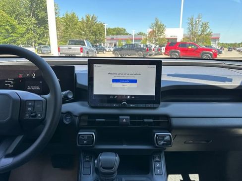 New 2026 Toyota RAV4 LE AWD/4WD image 19