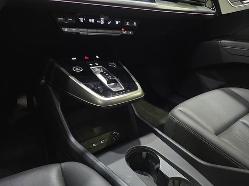 Used 2024 Audi Q4 e-tron Premium Plus w/ Premium Plus image 26