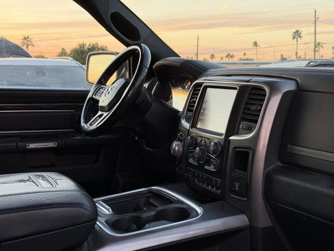 Used 2017 RAM 1500 Limited image 37