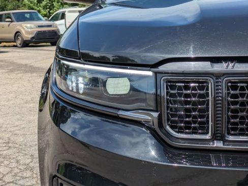 Used 2024 Jeep Grand Wagoneer Series II w/ Quick Order Packagew 28T image 10