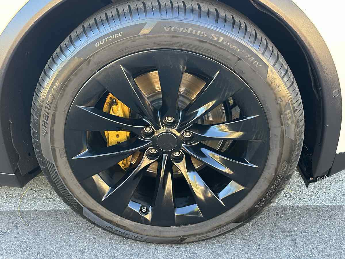 Used 2017 Tesla Model X 75D AWD/4WD image 55