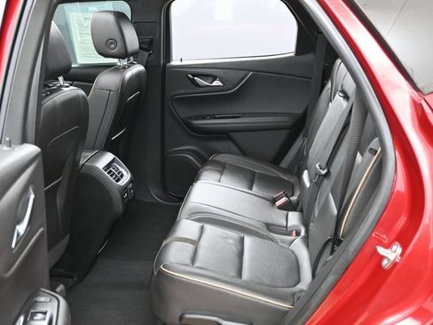 Used 2019 Chevrolet Blazer Premier w/ Sun and Wheels Package FWD image 35