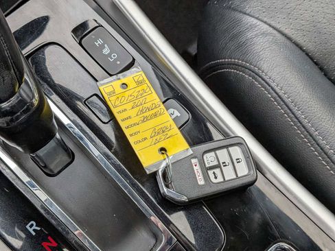 Used 2017 Honda Accord EX-L image 35