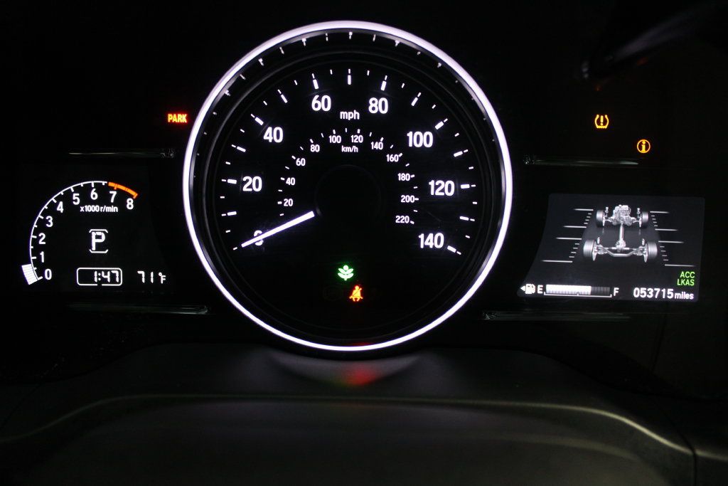 Used 2019 Honda HR-V Touring image 17