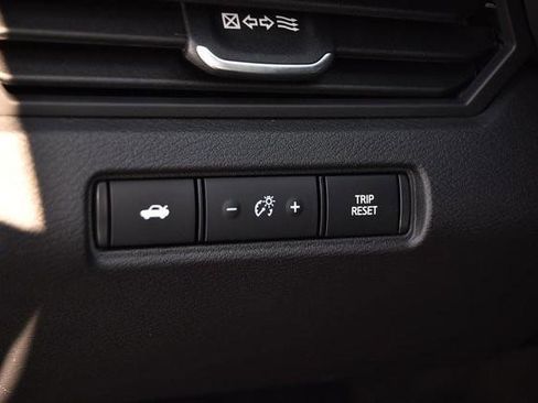 New 2025 Nissan Altima 2.5 SV w/ SV Special Edition Package image 11