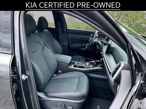 Certified 2026 Kia Sorento SX Prestige AWD/4WD image 7