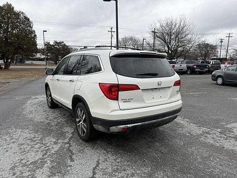 Used 2016 Honda Pilot Touring image 3