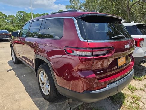 Used 2024 Jeep Grand Cherokee L Laredo w/ Trailer Tow Package AWD/4WD image 3