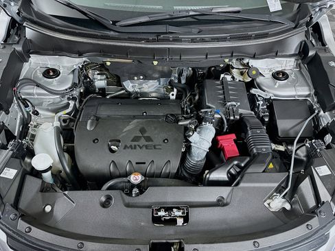 Used 2025 Mitsubishi Outlander Sport SE image 30