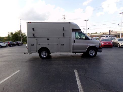 Used 2008 Chevrolet Express 3500 image 5