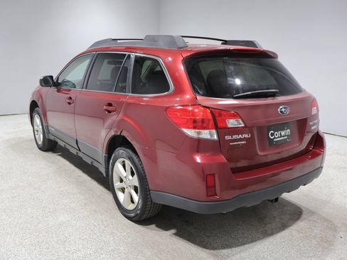 Used 2013 Subaru Outback 2.5i Premium w/ All-Weather Pkg AWD/4WD image 5