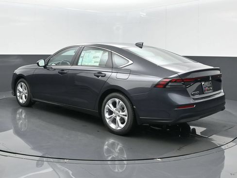 Used 2025 Honda Accord LX image 5