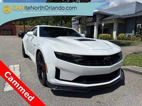 Used 2022 Chevrolet Camaro LT image 1