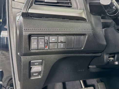 Used 2021 Honda Odyssey EX-L image 11