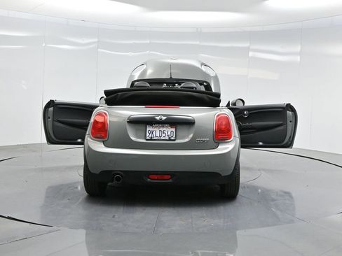 Used 2017 MINI Cooper Convertible image 42