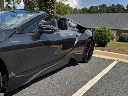 Used 2019 BMW i8 Roadster image 20