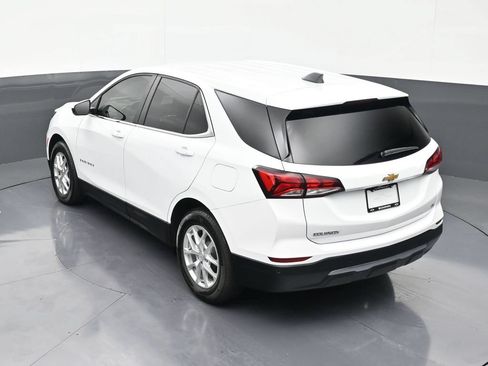 Used 2024 Chevrolet Equinox LT FWD image 14