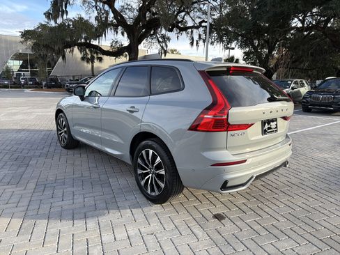 Certified 2025 Volvo XC60 B5 Plus image 37